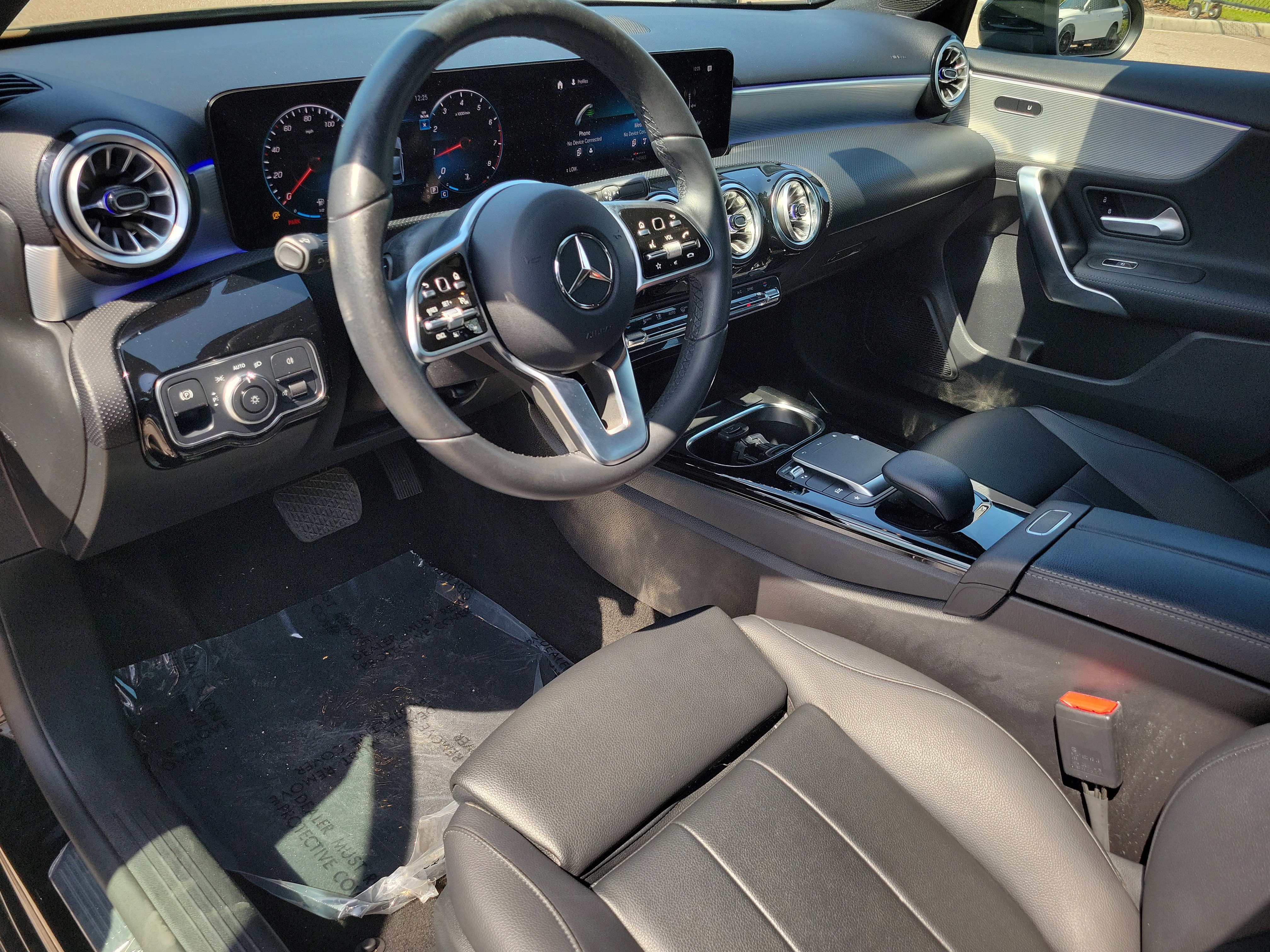 Certified 2022 Mercedes-Benz A 220 image 21