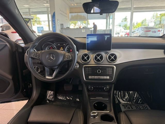 Used 2018 Mercedes-Benz CLA 250 image 25