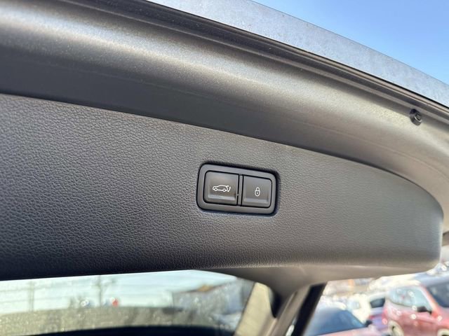 Used 2024 Genesis GV80 2.5T AWD/4WD image 8