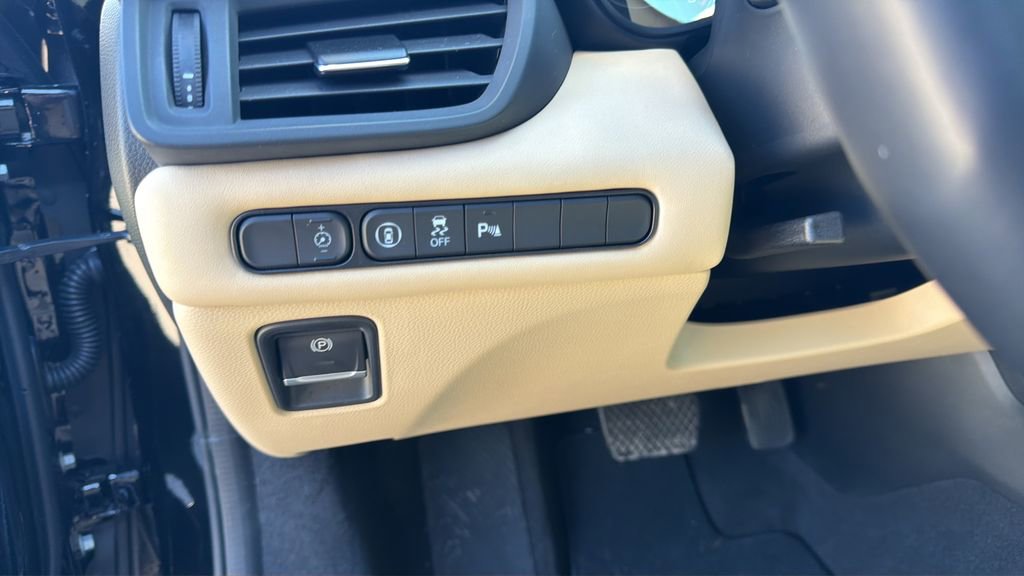 Used 2023 Acura TLX w/ Technology Package image 18