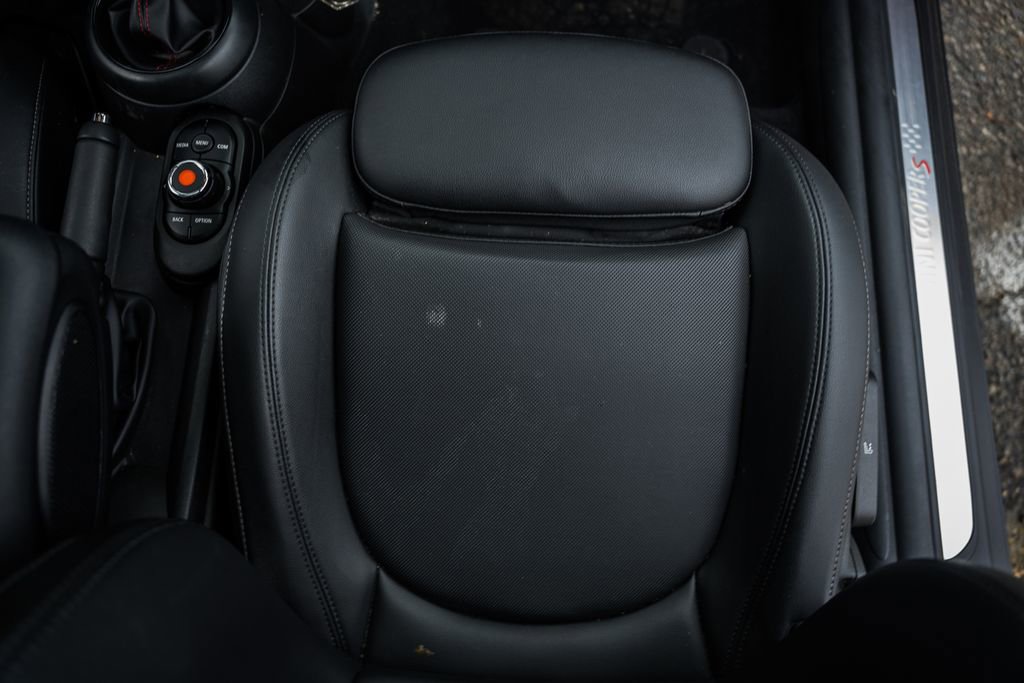 Used 2019 MINI Cooper S image 31