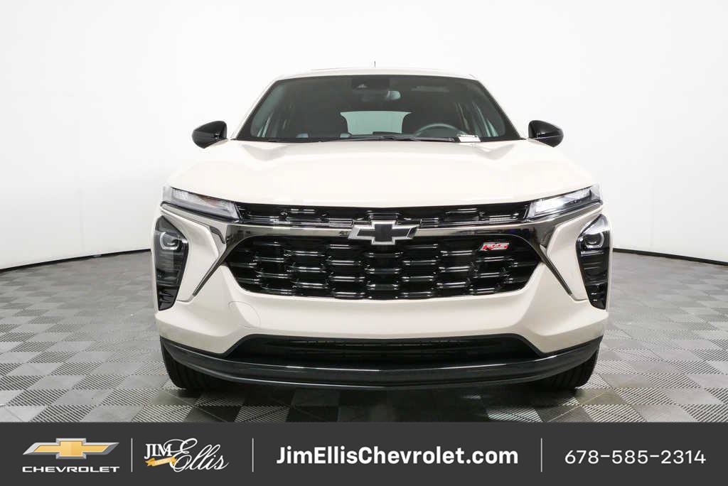 New 2026 Chevrolet Trax RS w/ Sunroof Package FWD image 32