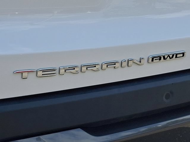 Used 2025 GMC Terrain Elevation AWD/4WD image 32