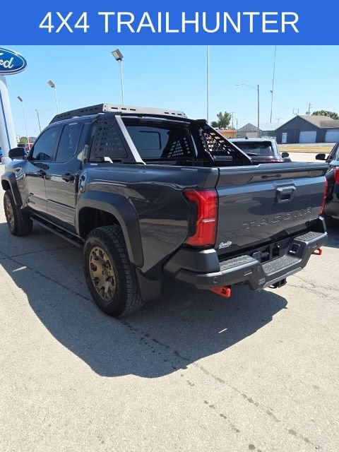 Used 2024 Toyota Tacoma 4x4 Double Cab Hybrid image 4