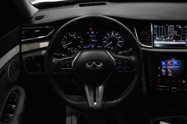 Used 2023 INFINITI QX50 Sensory image 16