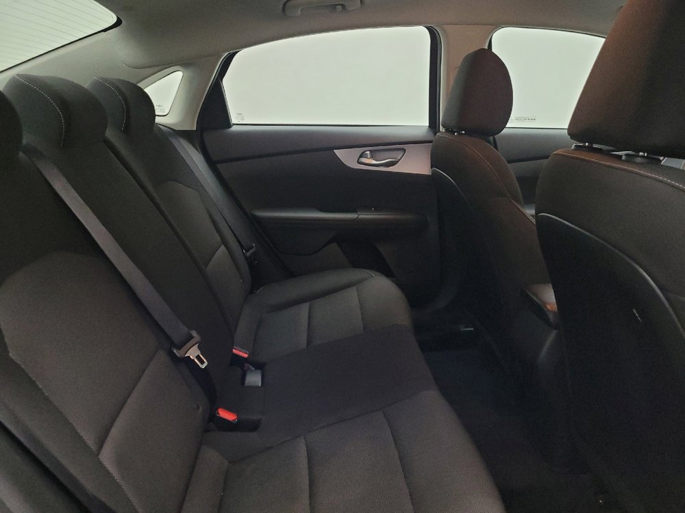 Used 2023 Kia Forte LXS image 19