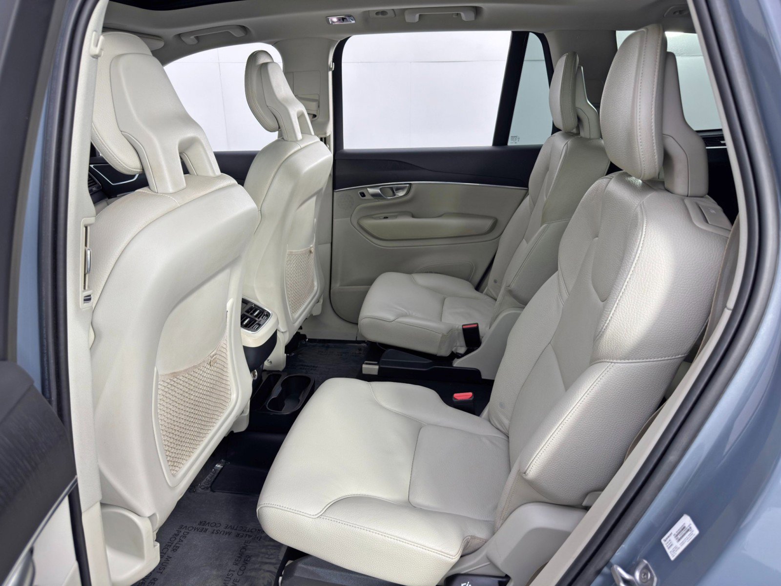 Used 2020 Volvo XC90 T6 Momentum image 41