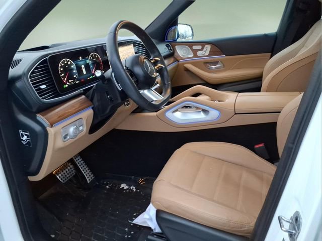 Used 2024 Mercedes-Benz GLS 450 4MATIC image 13