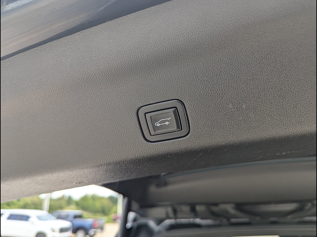 Used 2021 Chevrolet Tahoe LT AWD/4WD image 24