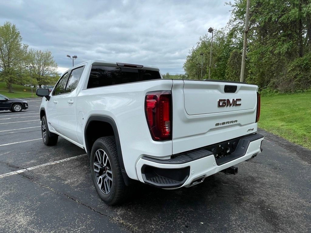 Used 2021 GMC Sierra 1500 AT4 w/ AT4 Value Package AWD/4WD image 5