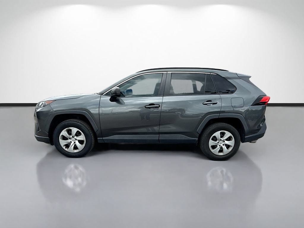 Used 2020 Toyota RAV4 LE FWD image 6