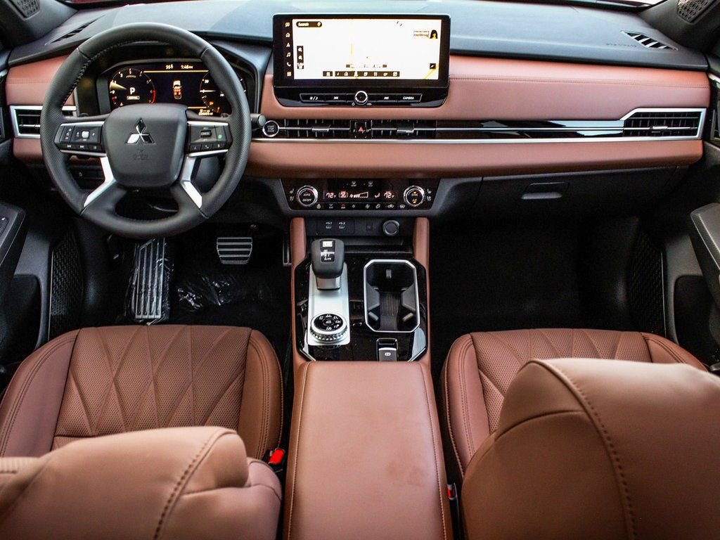 New 2026 Mitsubishi Outlander SEL image 38