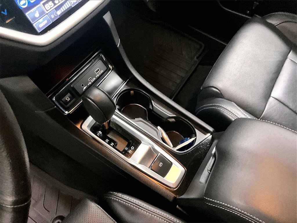 Used 2024 Subaru Ascent Limited w/ Technology Package image 21
