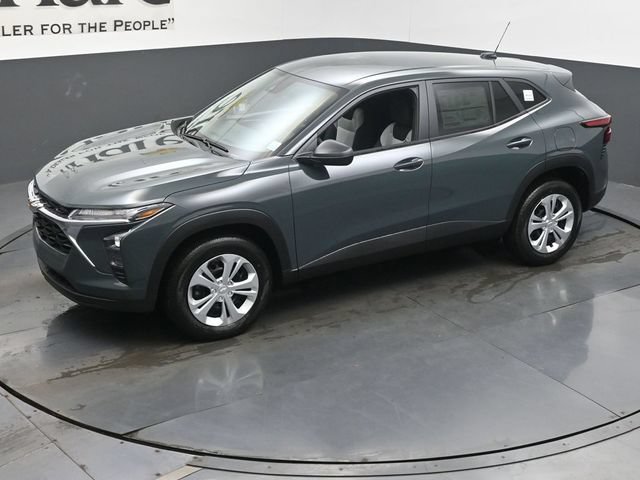 New 2026 Chevrolet Trax LS FWD image 22