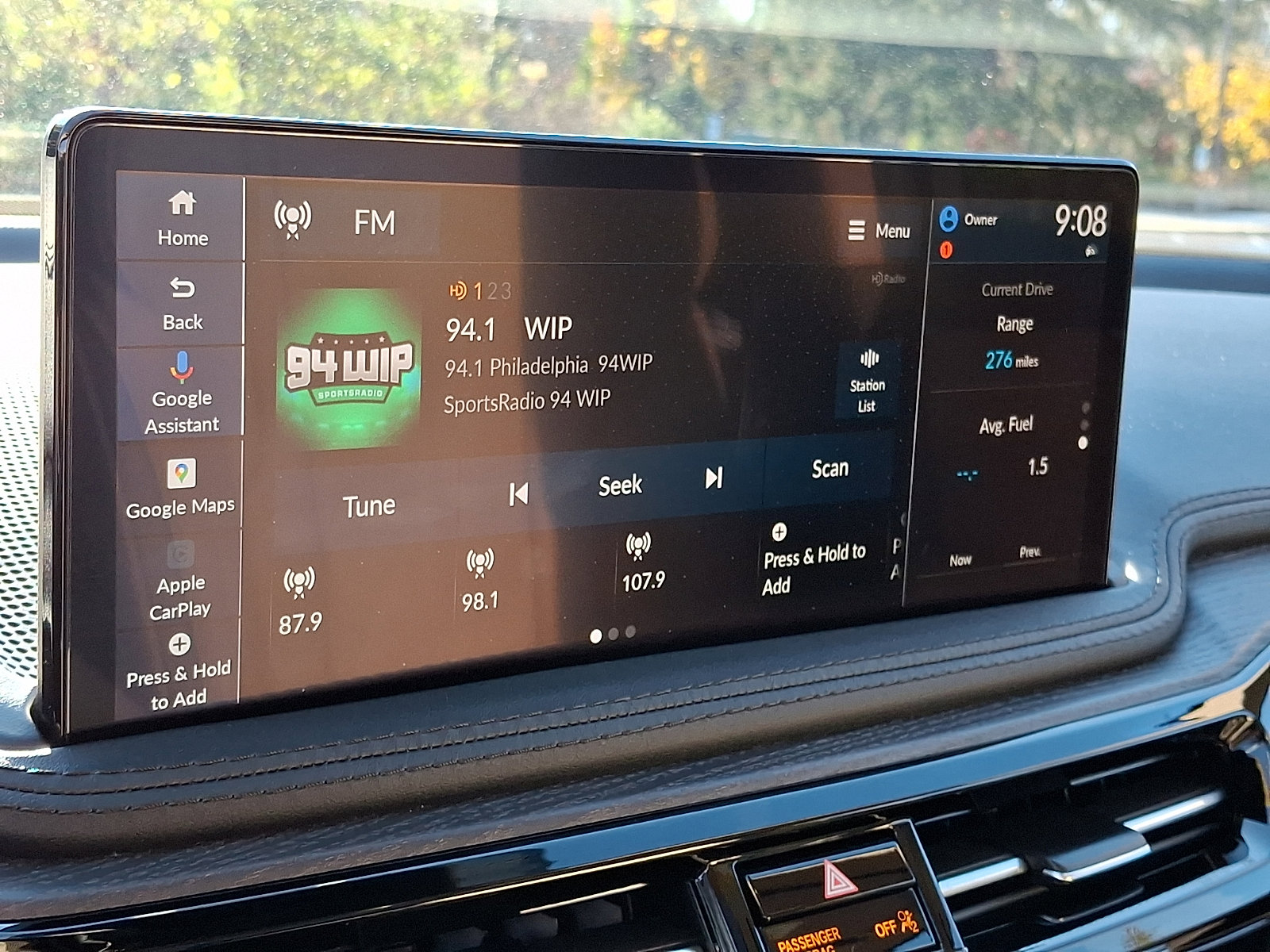 Used 2025 Acura MDX SH-AWD w/ Advance Package image 18