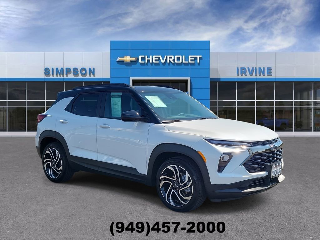 Used 2026 Chevrolet TrailBlazer RS w/ Driver Confidence Package image 2