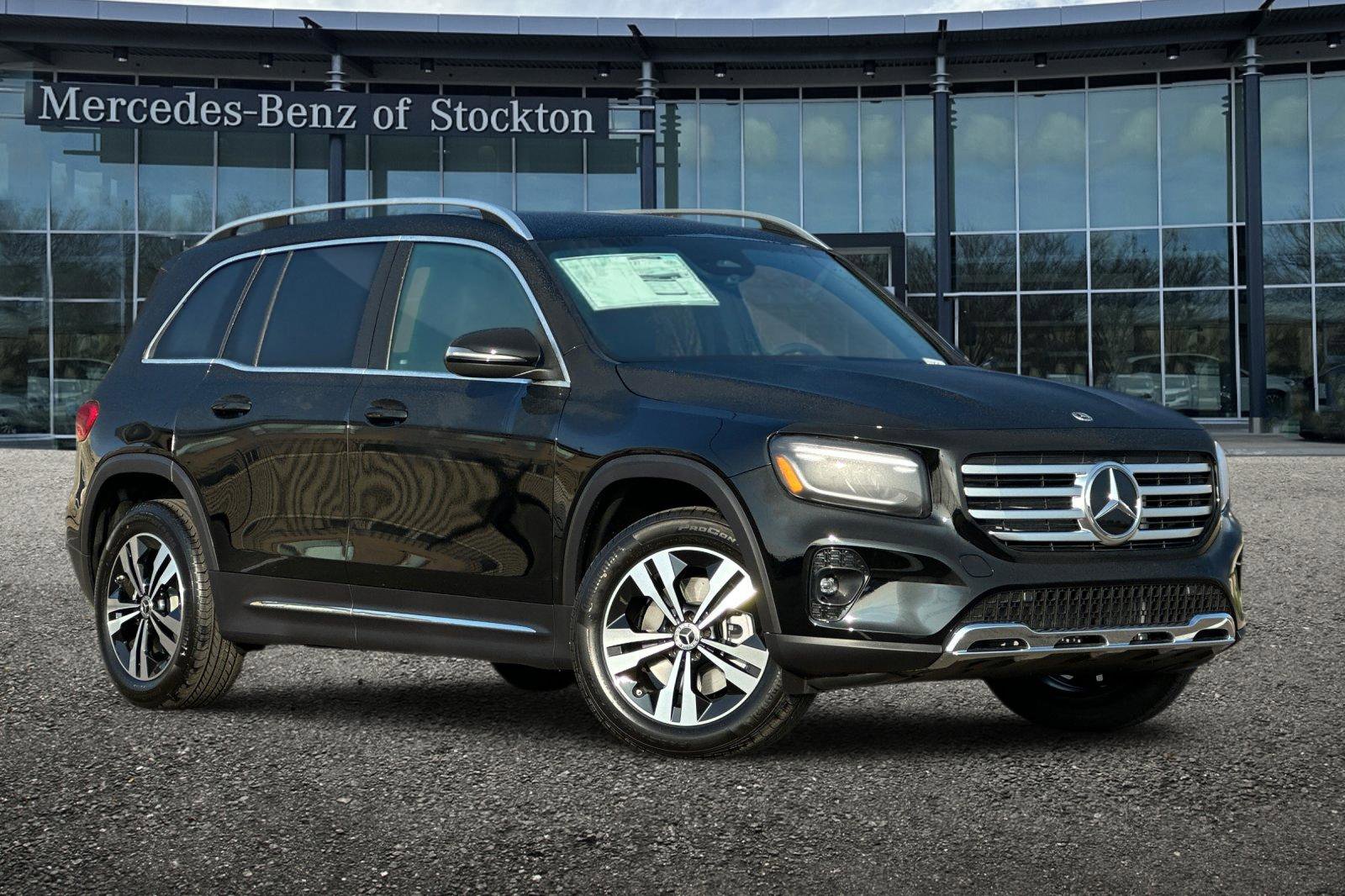 New 2026 Mercedes-Benz GLB 250 250 image 1