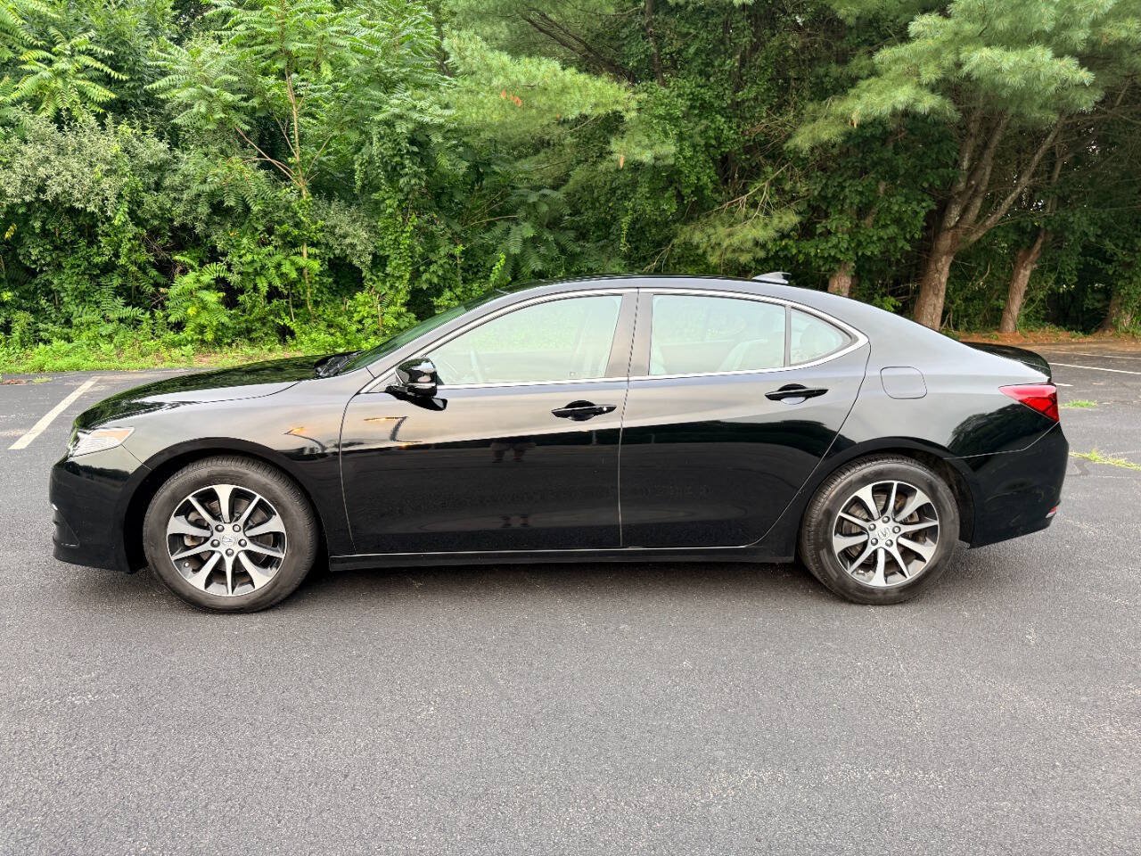 Used 2015 Acura TLX w/ Technology Package FWD image 20