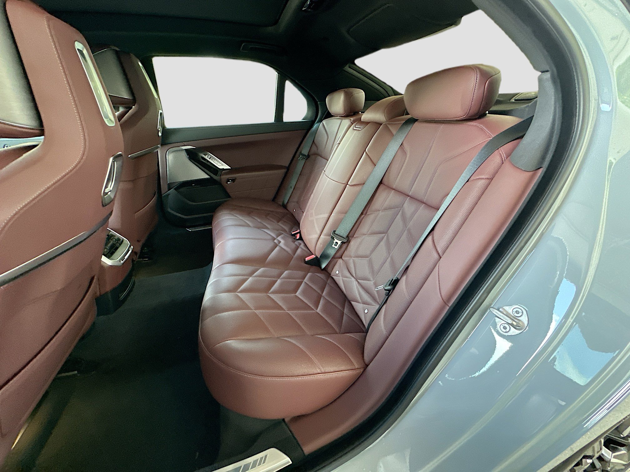 Certified 2023 BMW 760i xDrive image 26