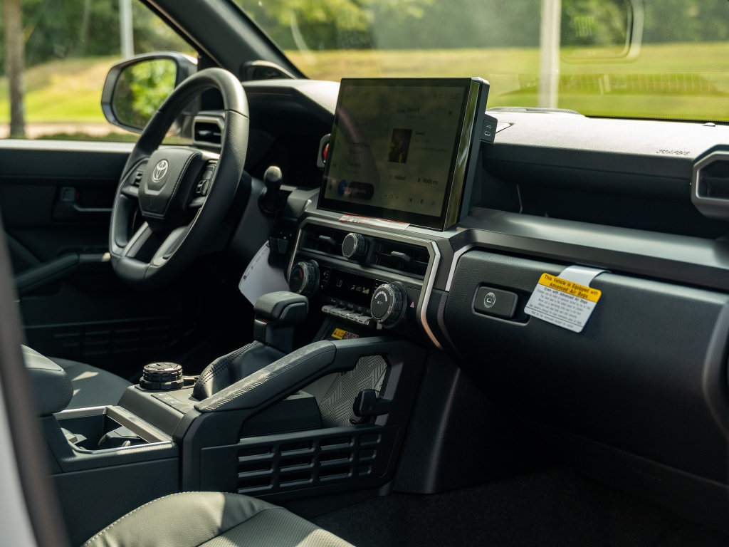 New 2026 Toyota 4Runner TRD Off-Road Premium AWD/4WD image 18