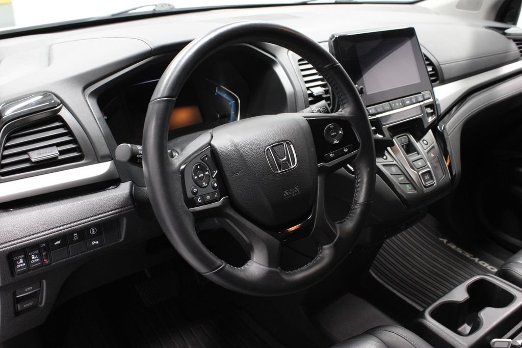 Used 2023 Honda Odyssey Touring image 27