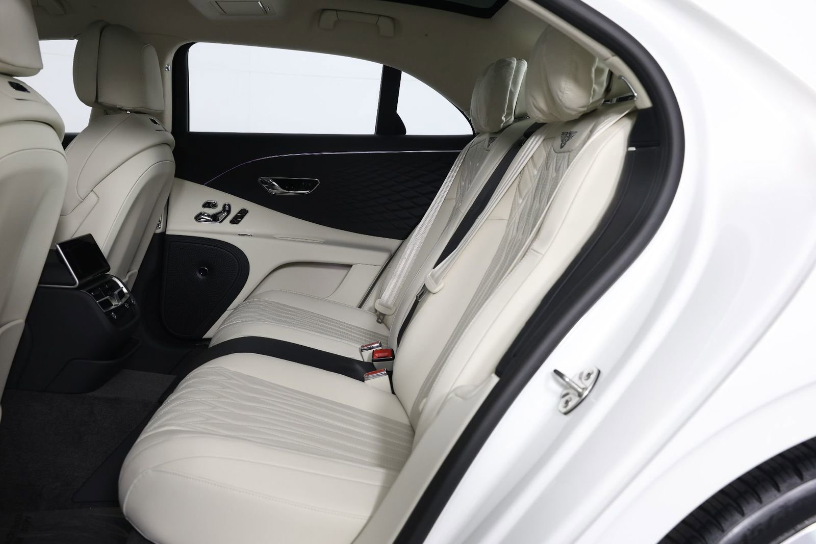New 2026 Bentley Flying Spur image 26