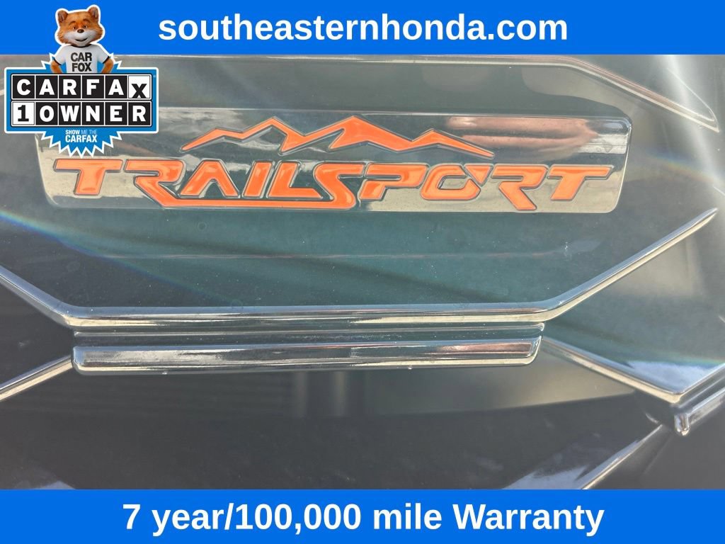 Used 2025 Honda Pilot TrailSport image 5