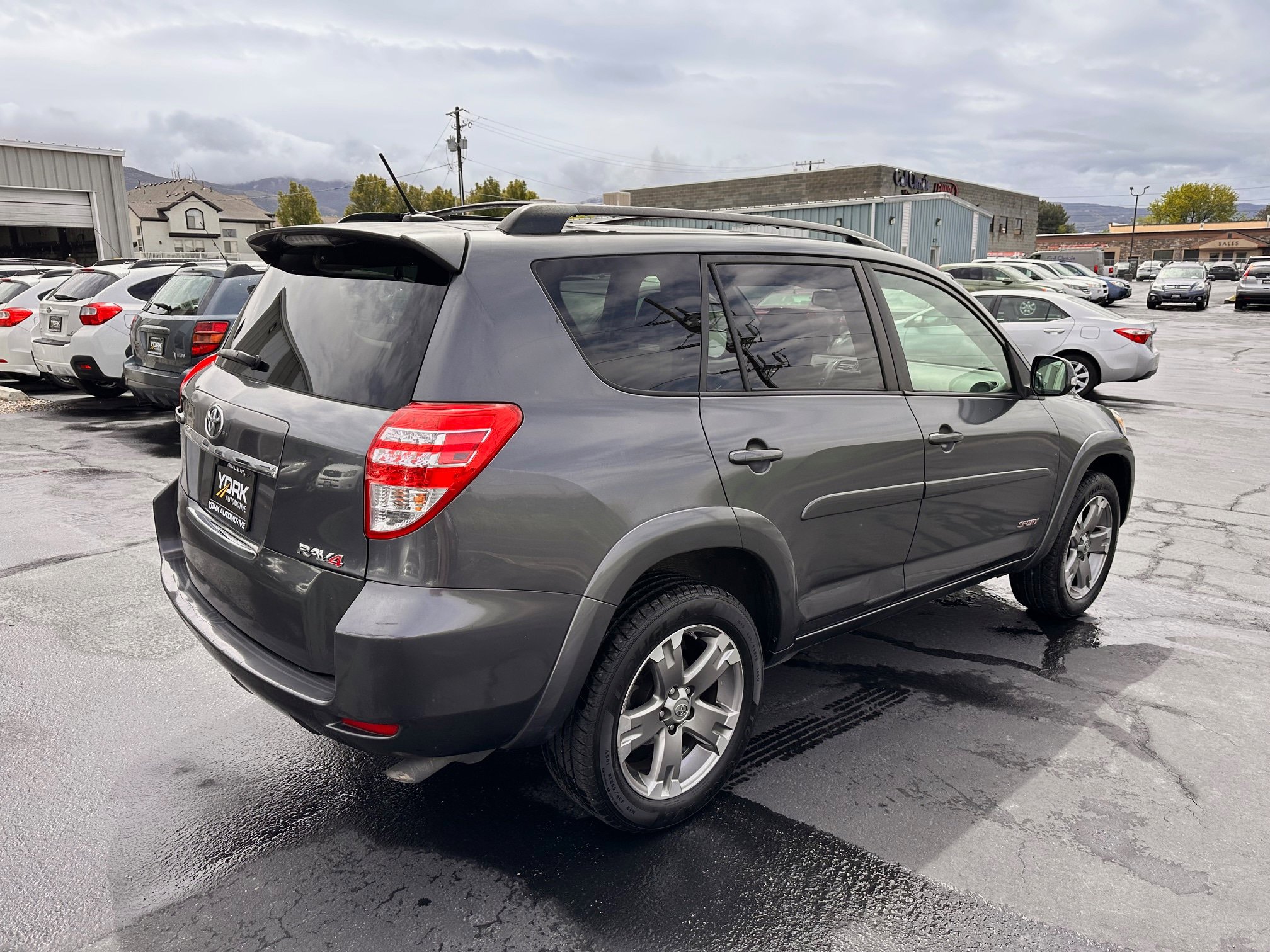 Used 2011 Toyota RAV4 Sport w/ Sport Appearance Pkg FWD image 3