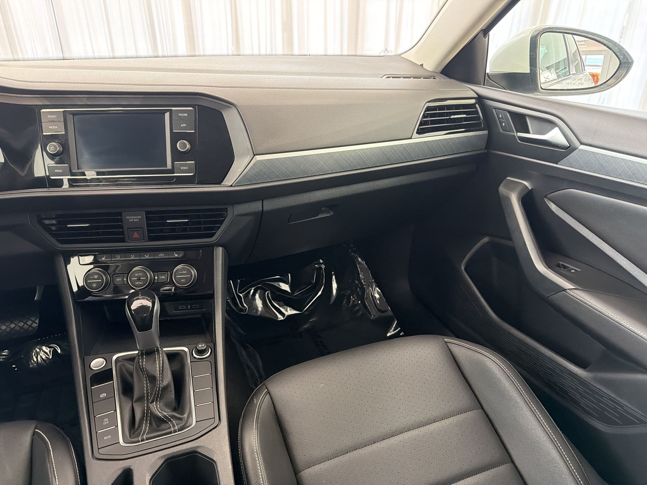 Used 2022 Volkswagen Jetta SE FWD image 28