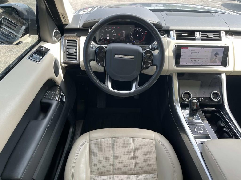 Used 2020 Land Rover Range Rover Sport HSE image 14