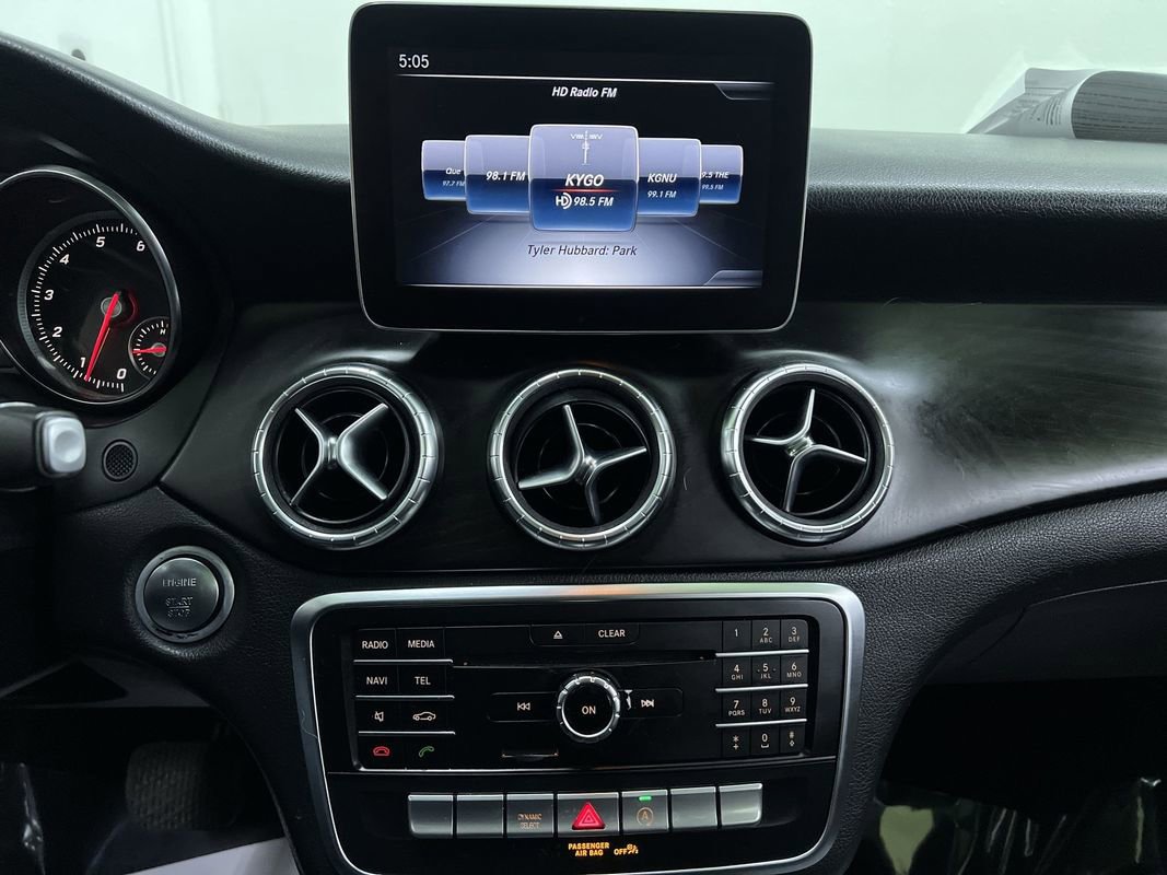 Used 2019 Mercedes-Benz CLA 250 image 20
