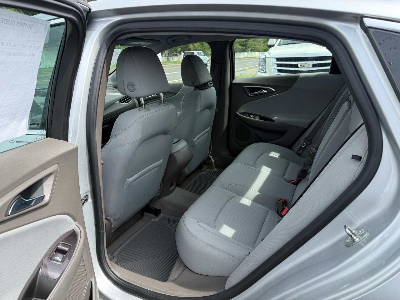 Used 2017 Chevrolet Malibu LS image 14