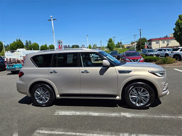 Used 2022 INFINITI QX80 Luxe w/ Cargo Package image 6