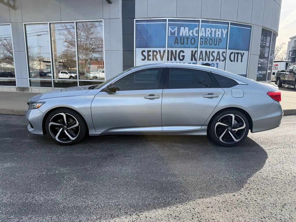 Used 2021 Honda Accord Sport Special Edition image 2