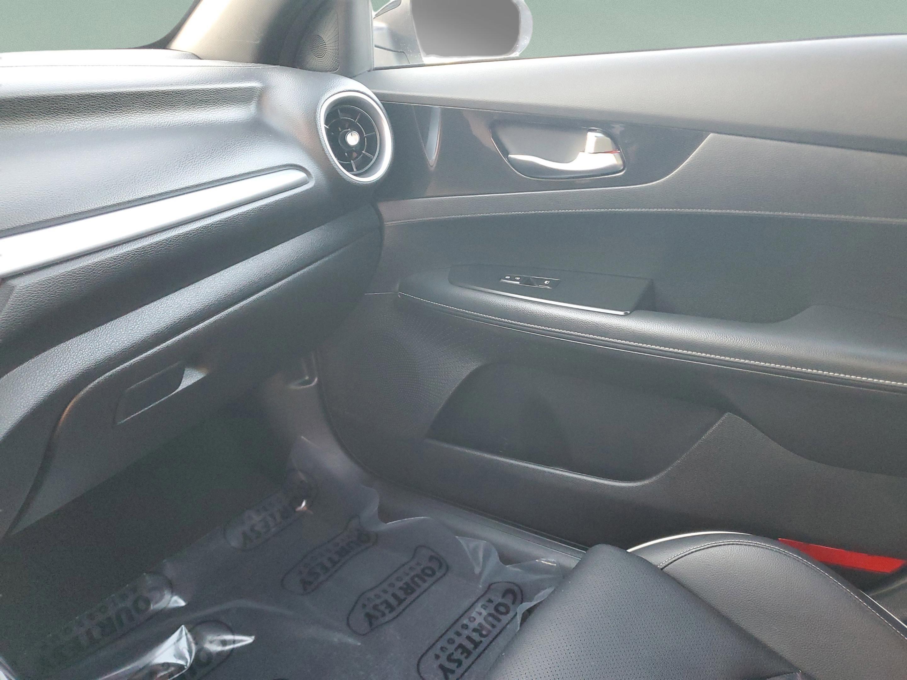 Certified 2023 Kia Forte GT-Line w/ GT-Line Premium Package FWD image 23