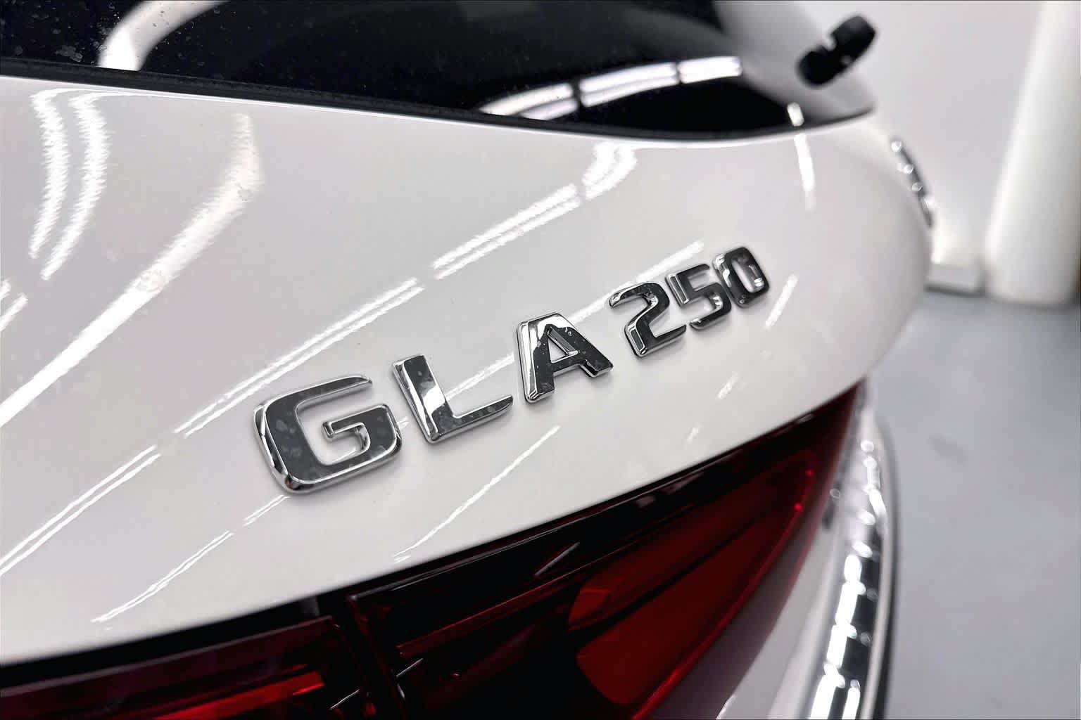 New 2026 Mercedes-Benz GLA 250 image 15
