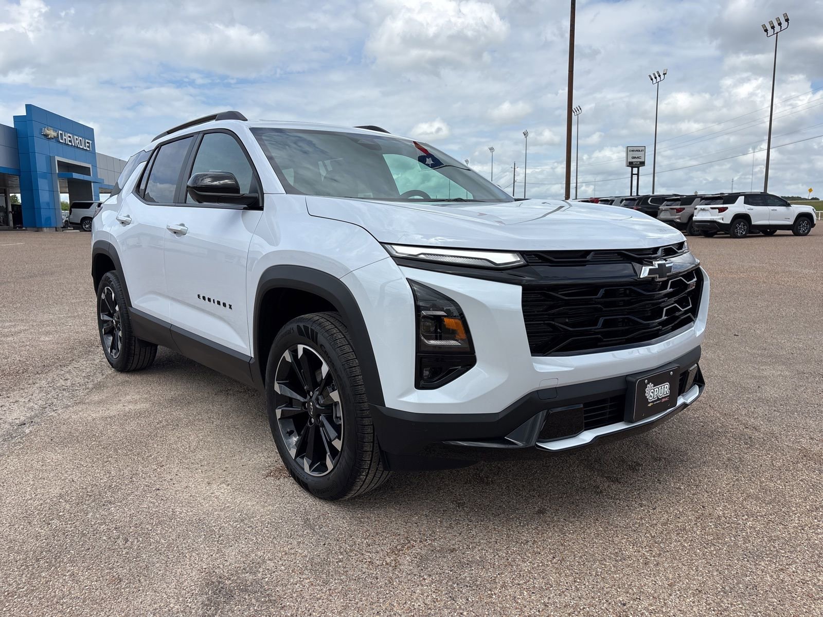 New 2026 Chevrolet Equinox RS w/ Safety and Technology Package FWD image 8