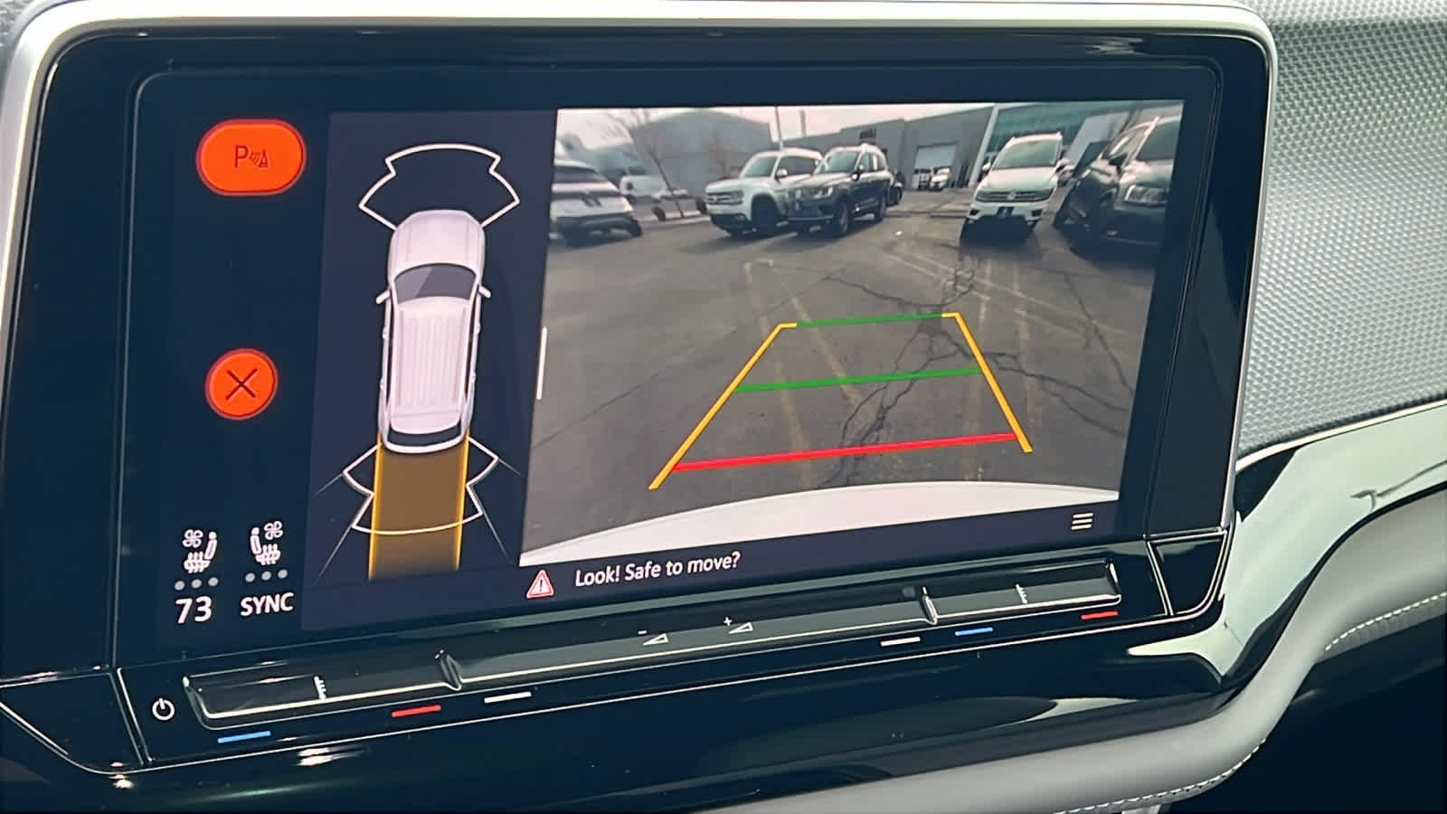 Used 2024 Volkswagen Atlas Cross Sport SEL R-Line image 16