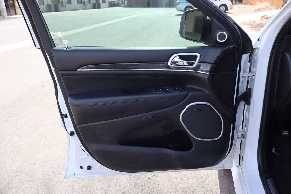 Used 2016 Jeep Grand Cherokee High Altitude image 23