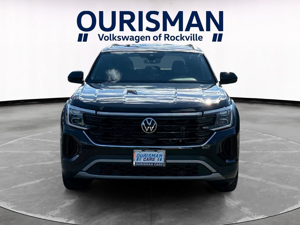 Used 2024 Volkswagen Atlas Cross Sport SE AWD/4WD image 8