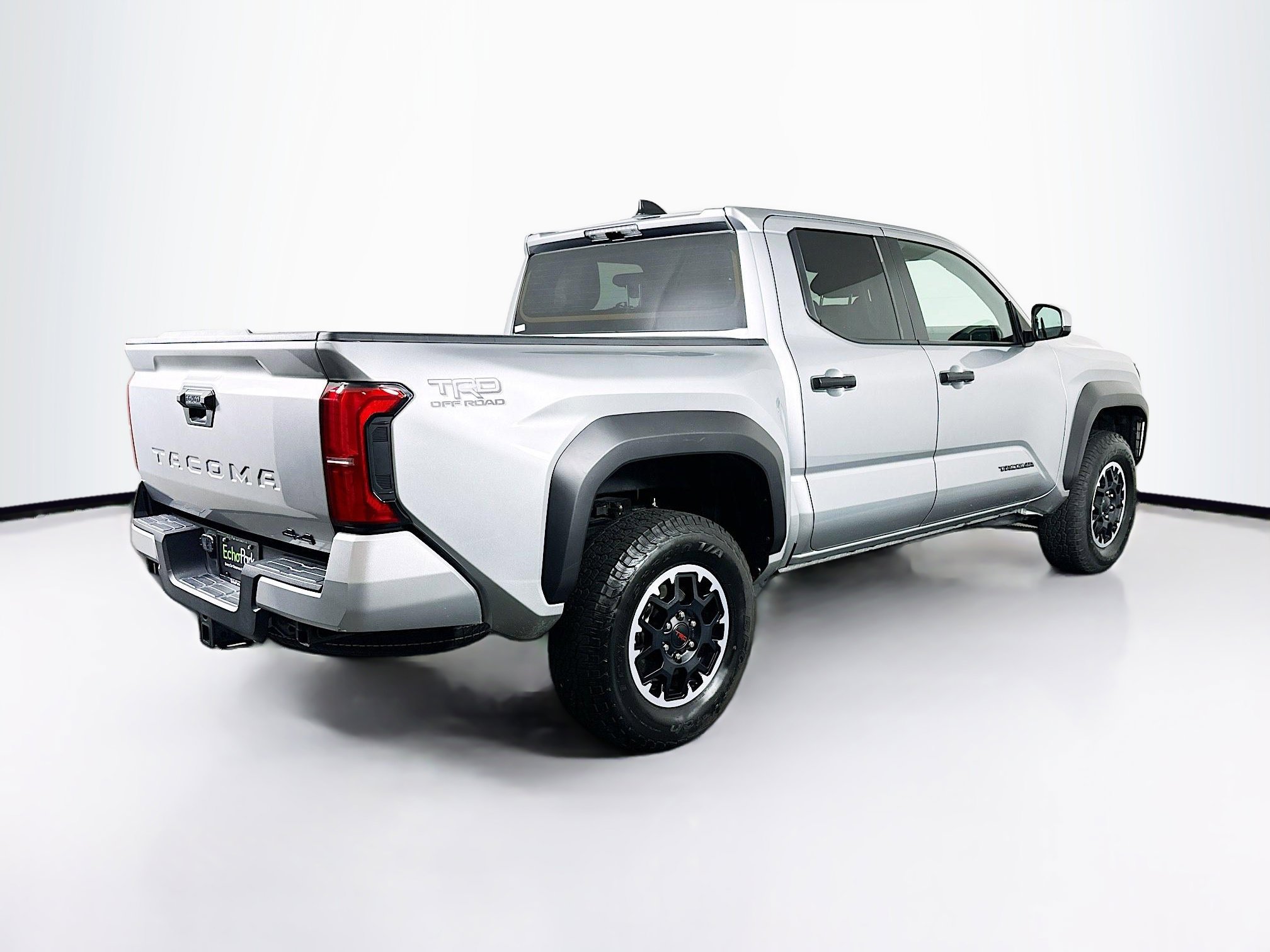 Used 2025 Toyota Tacoma TRD Off-Road AWD/4WD image 9