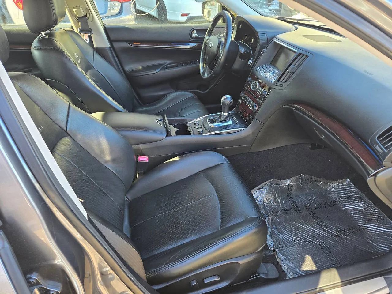 Used 2013 INFINITI G37 x Sedan w/ Premium Pkg AWD/4WD image 26