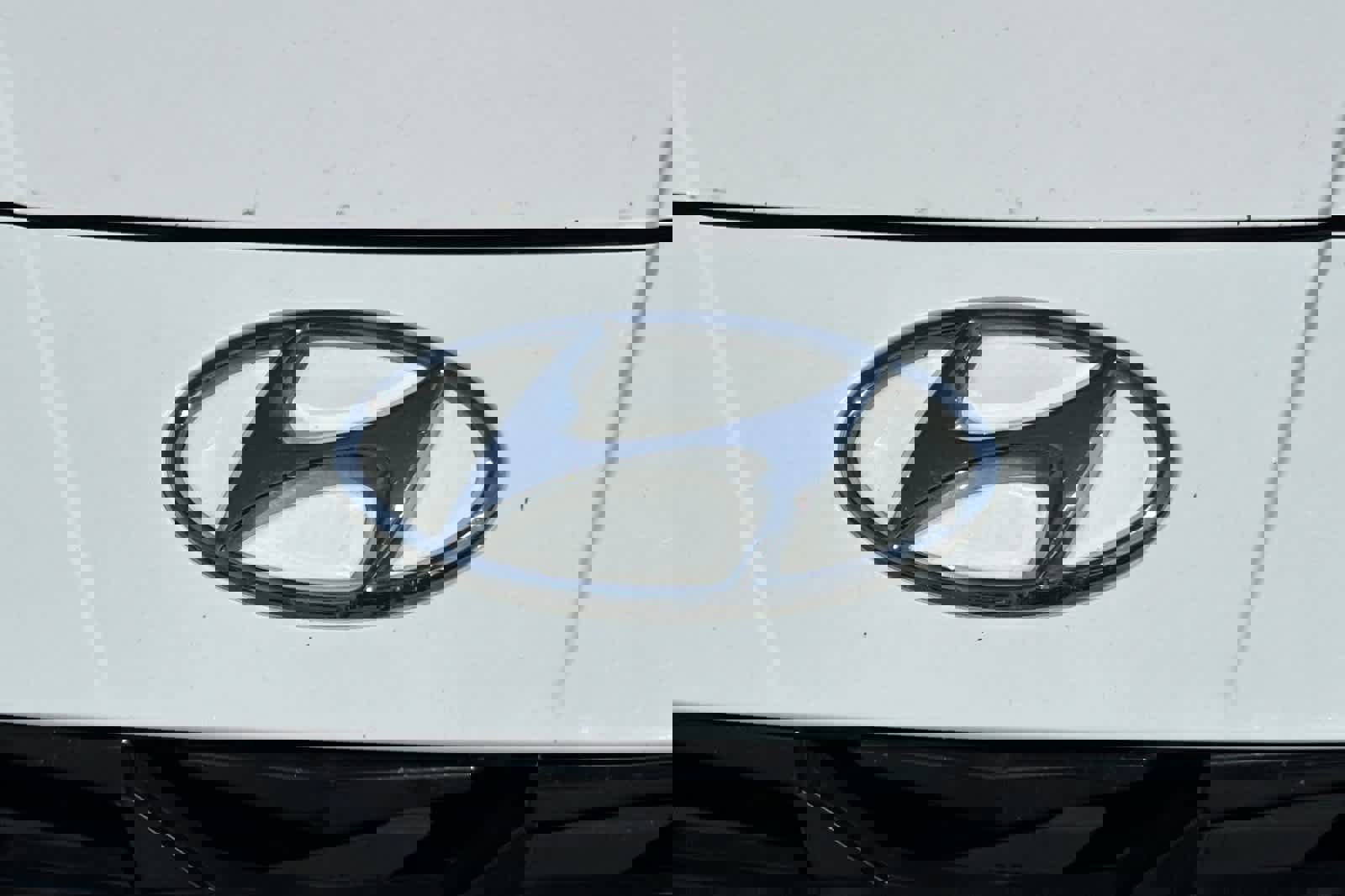 Used 2021 Hyundai Elantra Limited w/ Cargo Package image 13