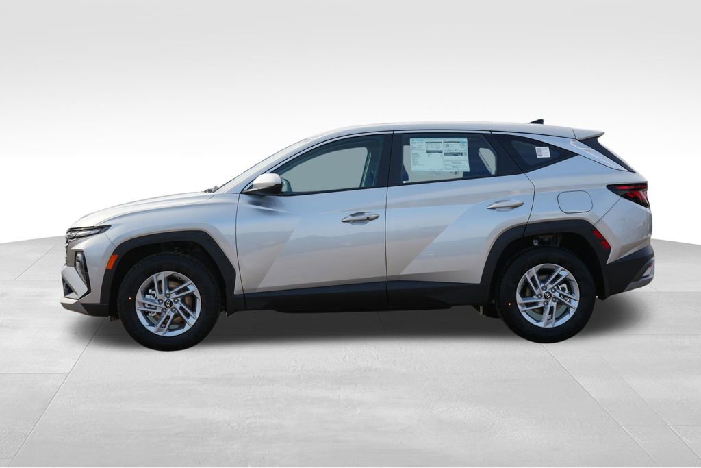 New 2026 Hyundai Tucson SE image 4