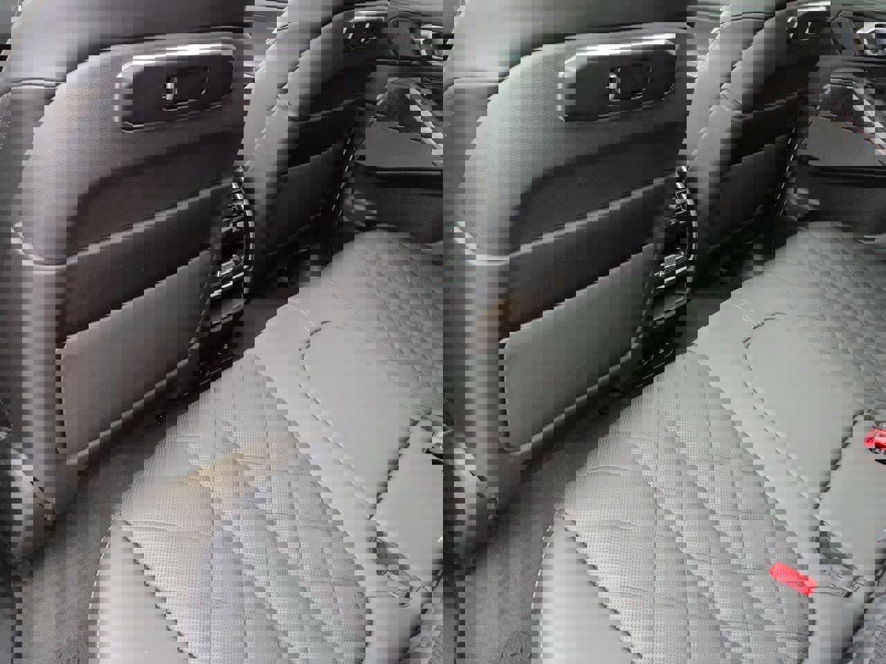 Used 2024 BMW X5 xDrive40i w/ Premium Package image 18