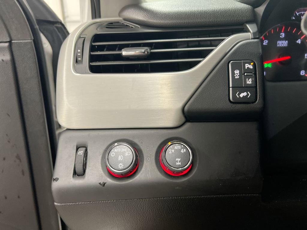 Used 2015 GMC Yukon XL SLT image 19