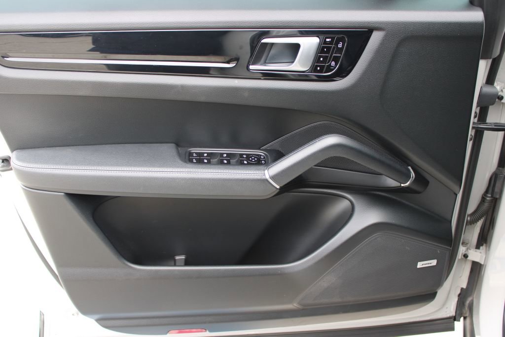 Used 2021 Porsche Cayenne S AWD/4WD image 33