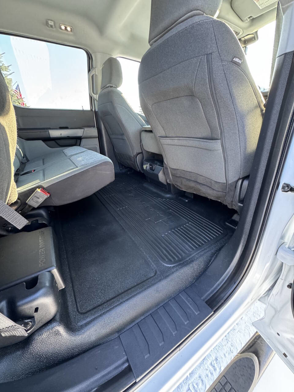 Used 2023 Ford F350 XLT w/ Camper Package image 56