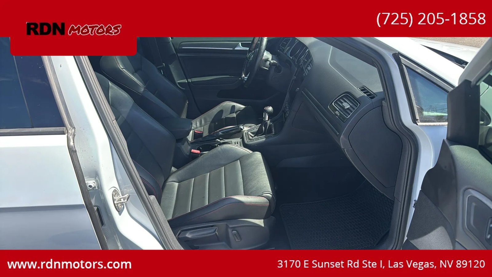 Used 2020 Volkswagen GTI SE FWD image 13
