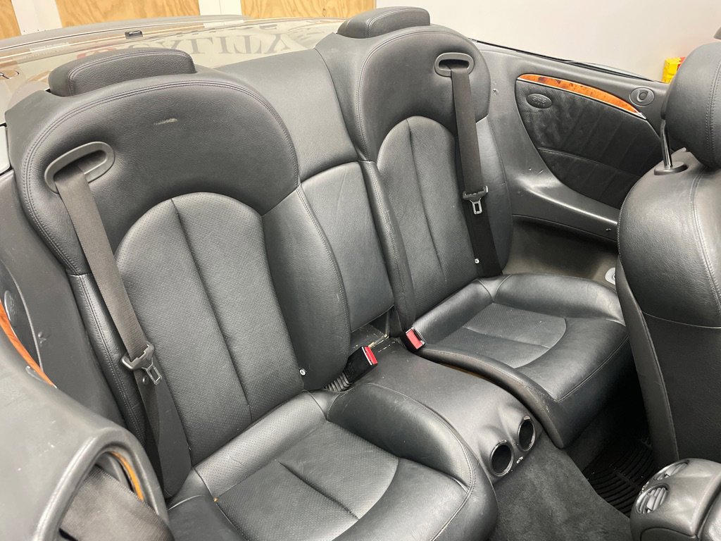 Used 2005 Mercedes-Benz CLK 500 Cabriolet image 40